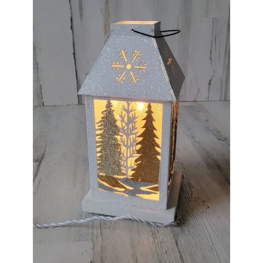 unbranded string light